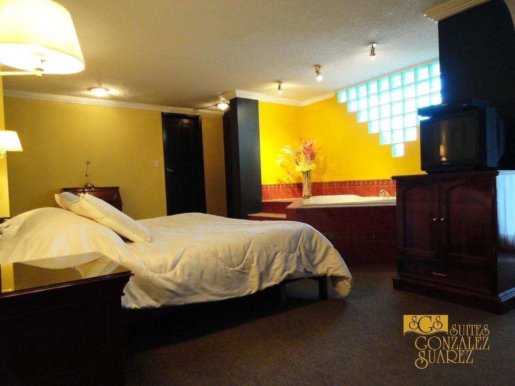 Hotel Suites Gonzalez Suarez Quito Zewnętrze zdjęcie