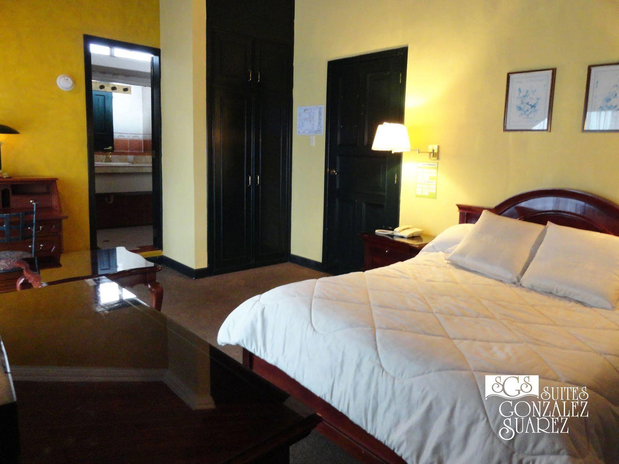 Hotel Suites Gonzalez Suarez Quito Zewnętrze zdjęcie