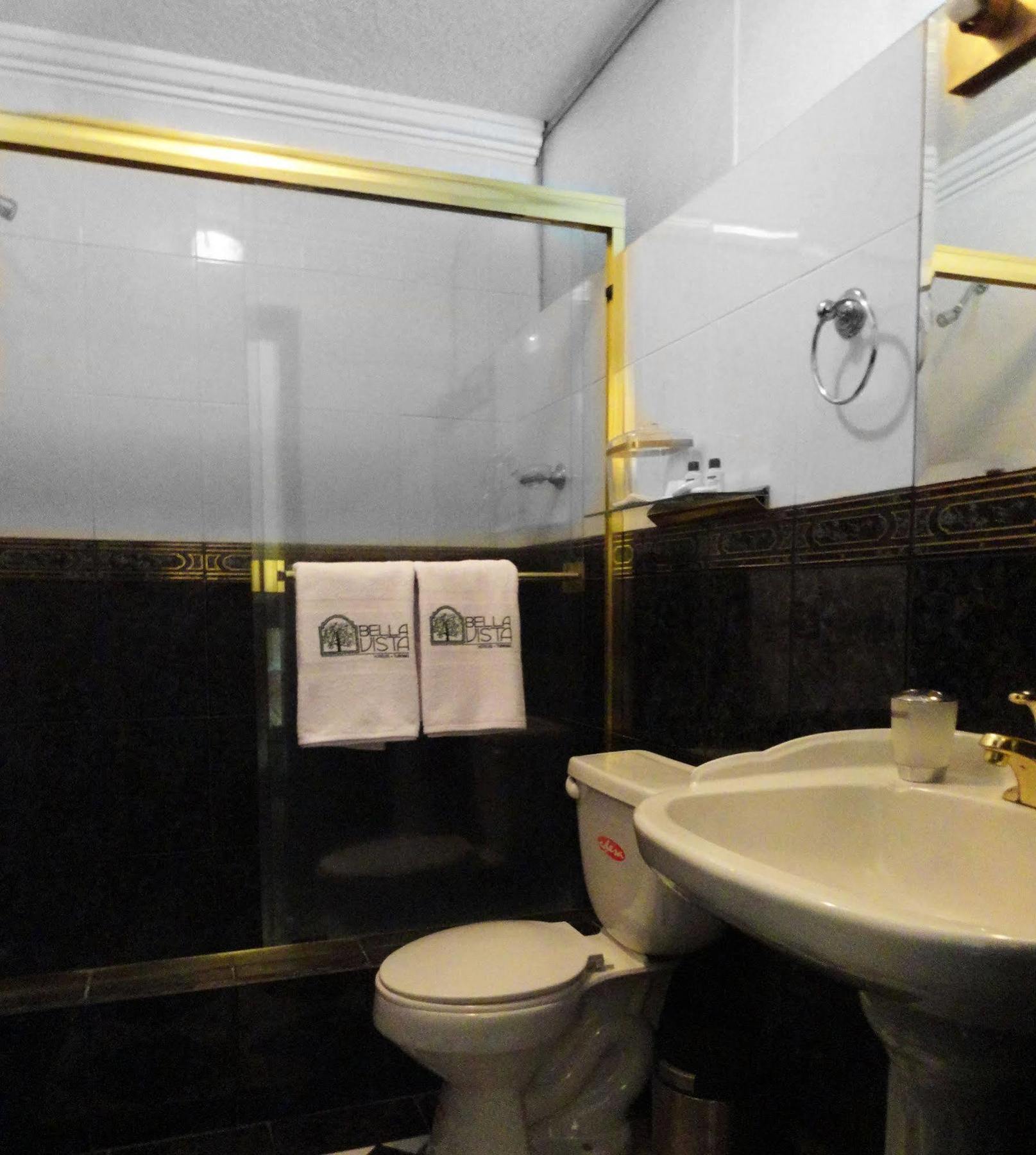 Hotel Suites Gonzalez Suarez Quito Zewnętrze zdjęcie